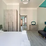 Turquoise Mini Flat Near Centrale Fs